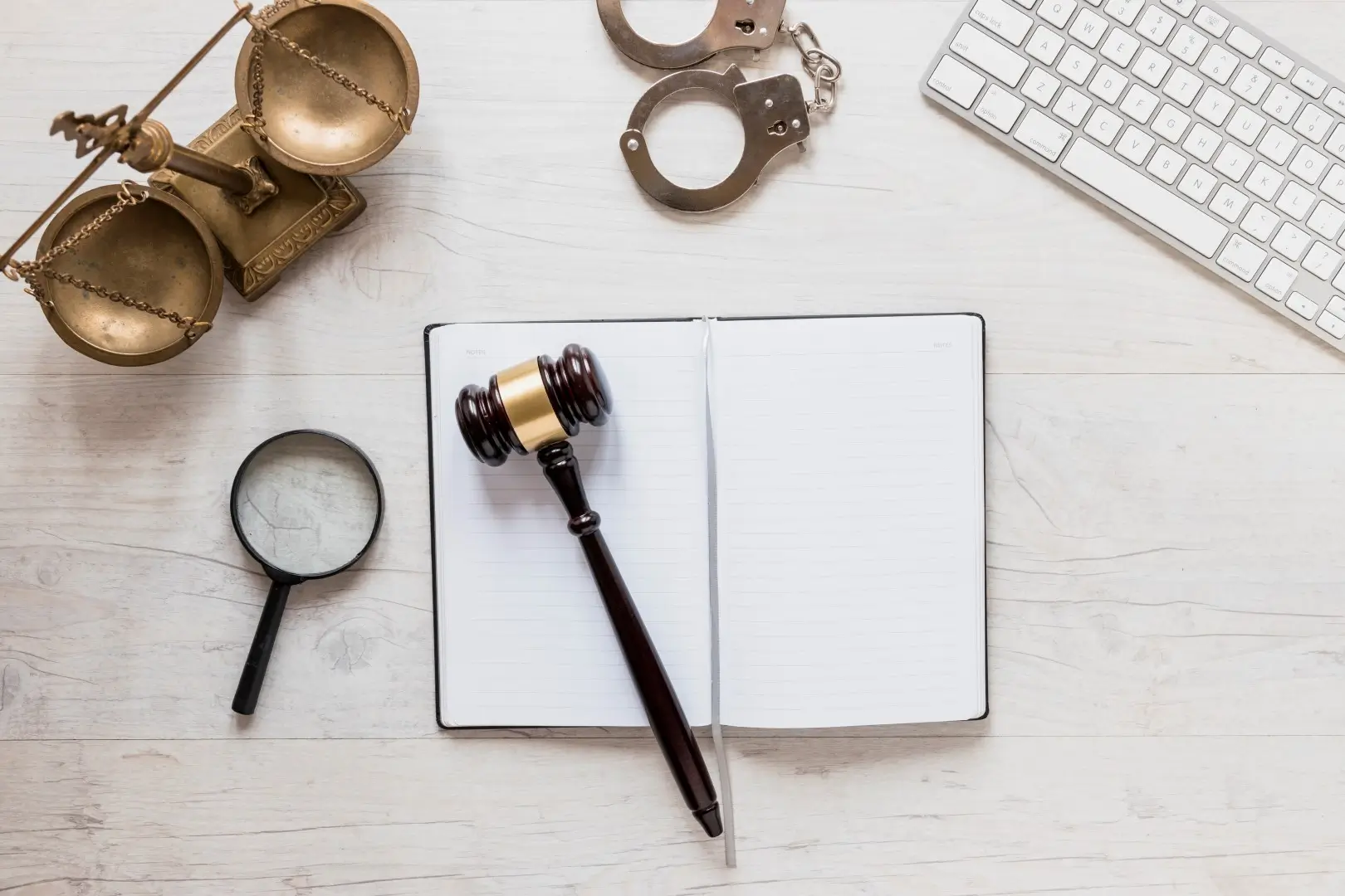 Estratégias de marketing jurídico para se destacar na área criminal.